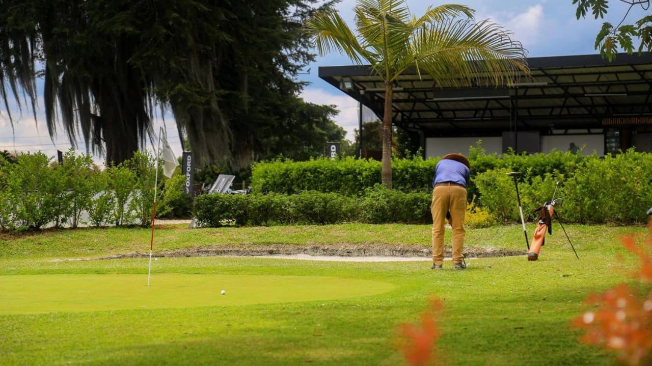 Hotel & Golf Isak Aeropuerto Ριονέγρο Εξωτερικό φωτογραφία