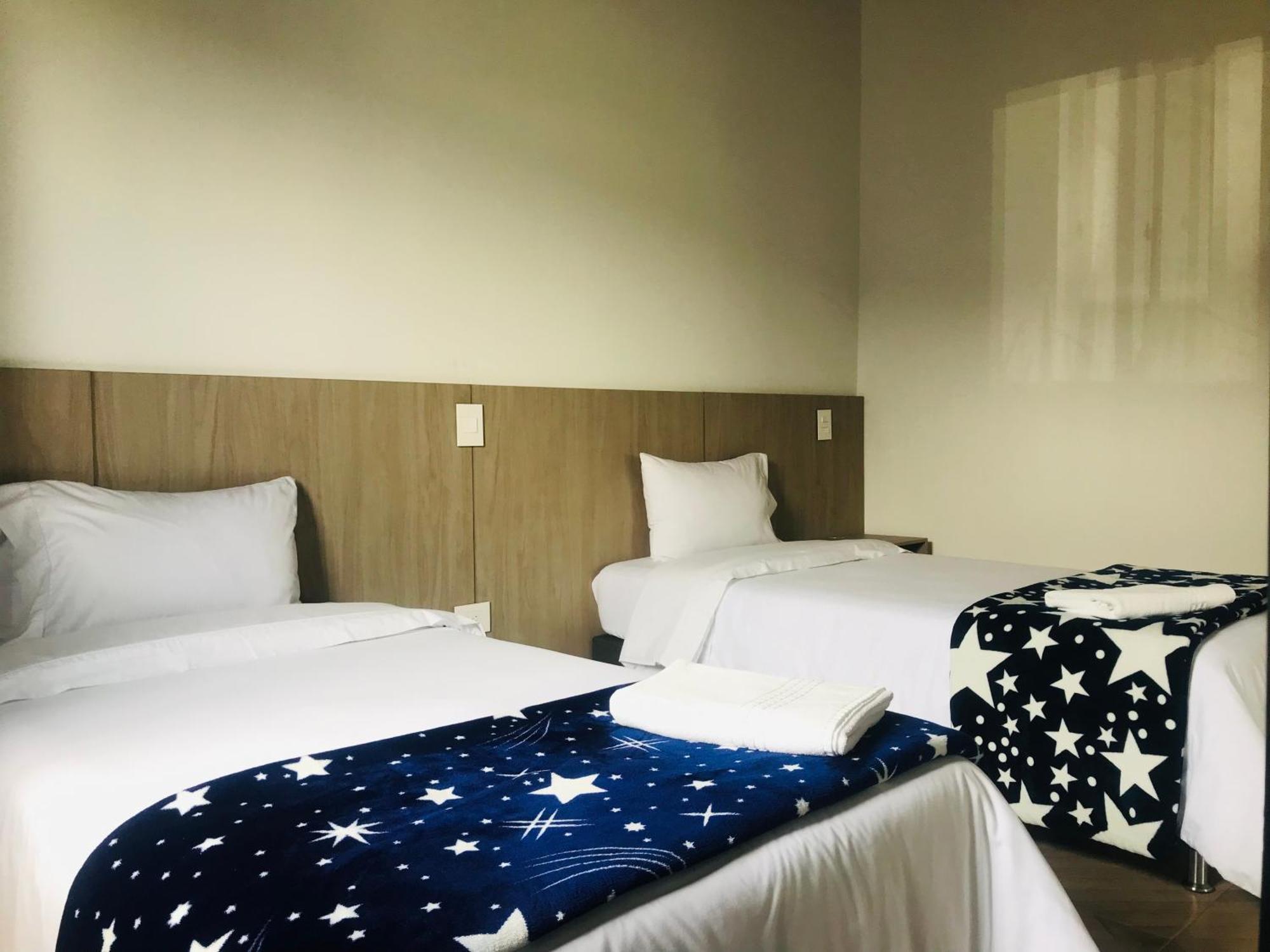 Hotel & Golf Isak Aeropuerto Ριονέγρο Εξωτερικό φωτογραφία