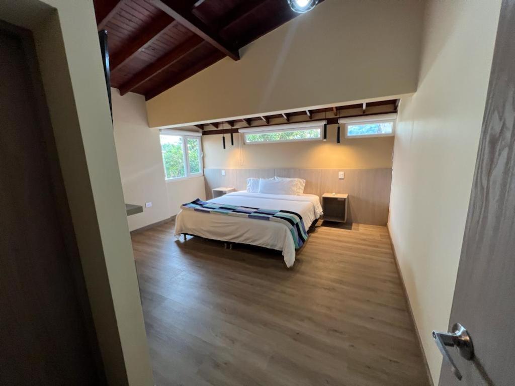 Hotel & Golf Isak Aeropuerto Ριονέγρο Εξωτερικό φωτογραφία