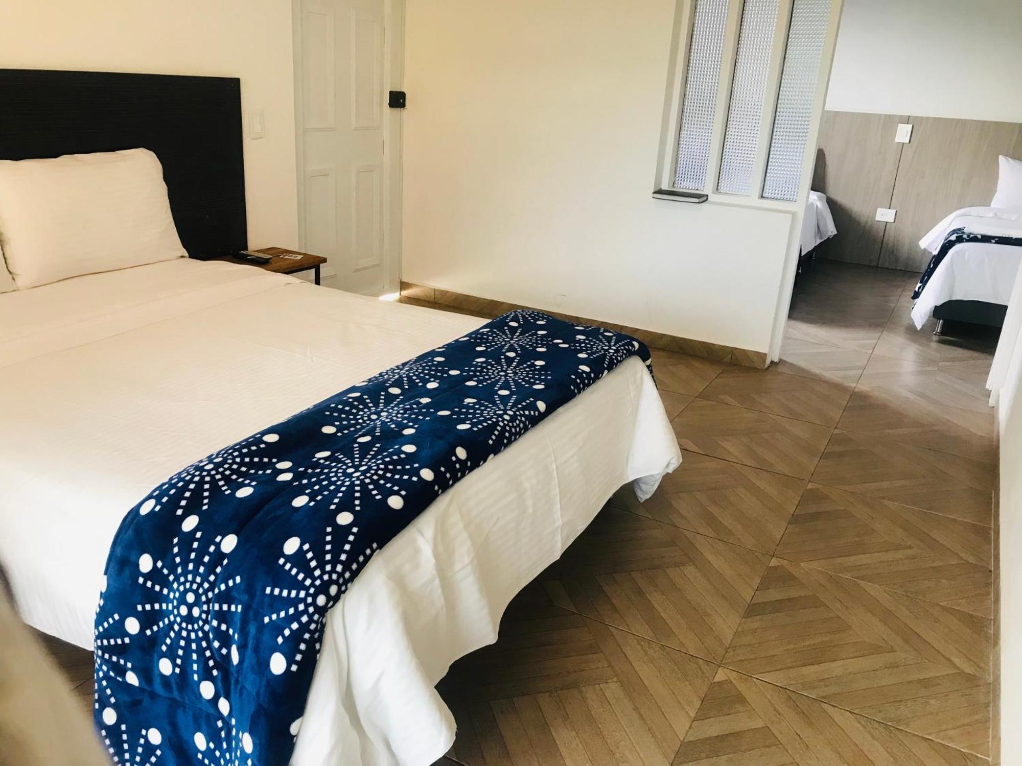 Hotel & Golf Isak Aeropuerto Ριονέγρο Εξωτερικό φωτογραφία